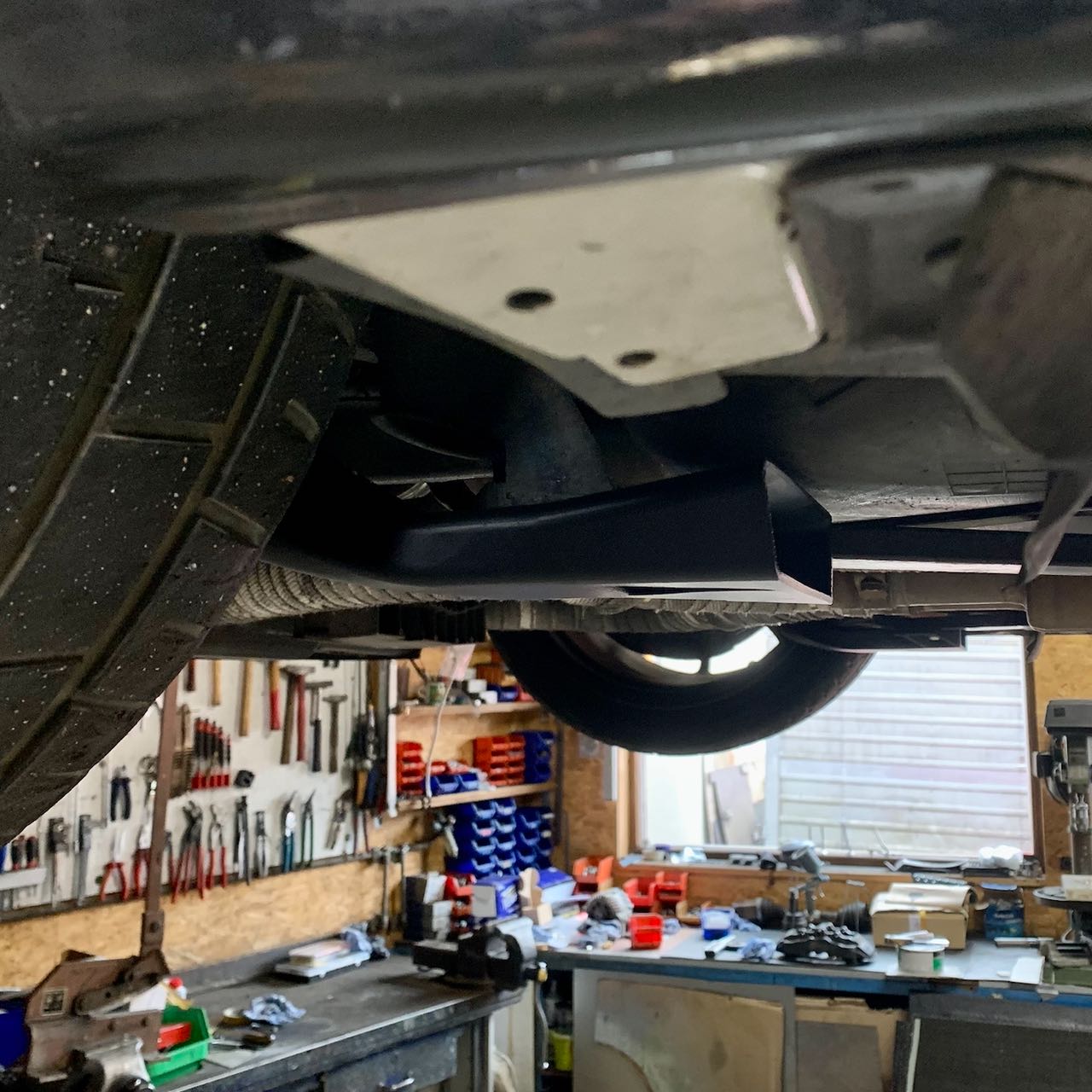 55085_Burkhart_Engineering_Bremsenkühlung_Hinterachse_E9x_M3_BMW_8_1280 Bremsenbelüftung
