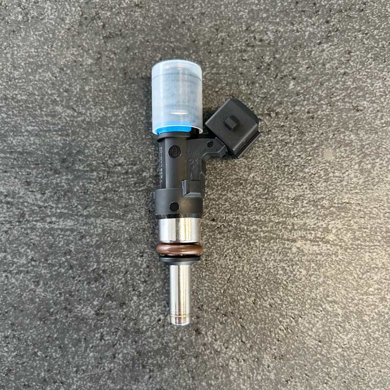 55751 - Bosch Kraftstoff-Einspritzdüsen Set passend für BMW S65 E9x_2 Bosch Einspritzdüsen passend für S65