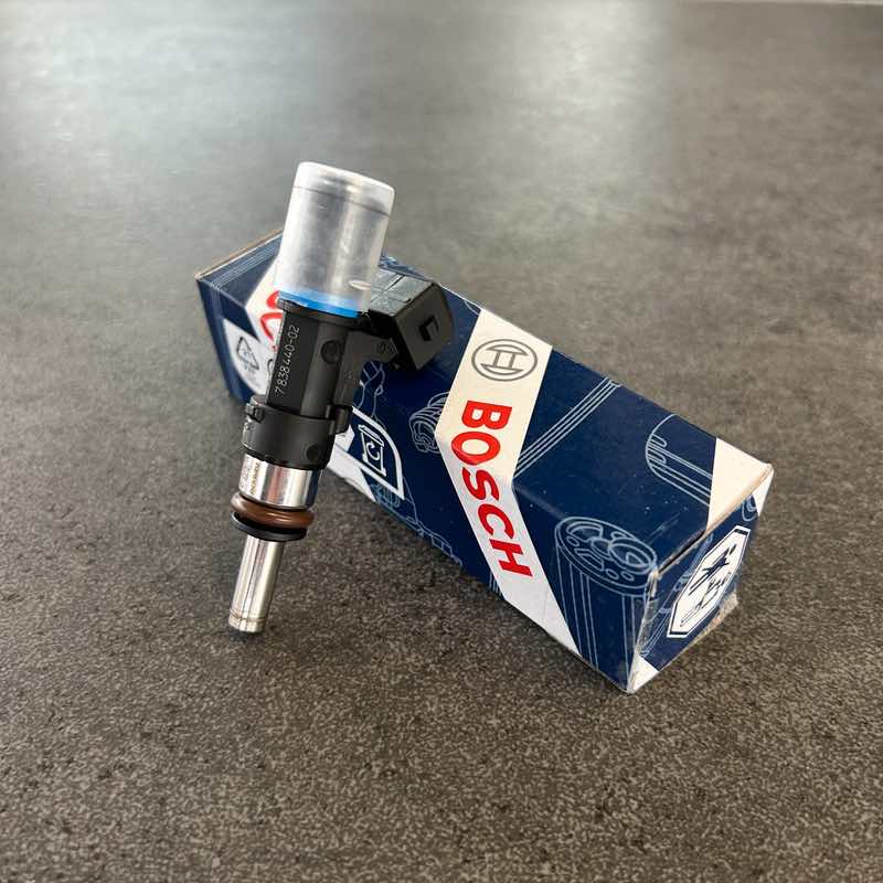 55751 - Bosch Kraftstoff-Einspritzdüsen Set passend für BMW S65 E9x_3 Bosch Einspritzdüsen passend für S65
