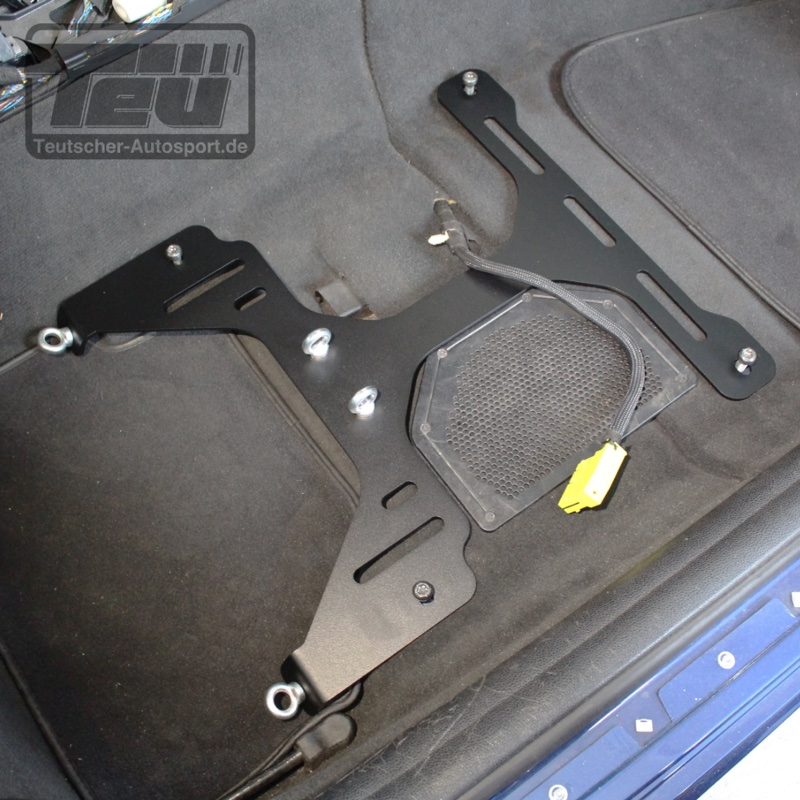 55898 - Teutscher 6-Punkt-Gurtplatte passend für BMW E-: F- & G-Serie | Toyota Supra 3 Konsole